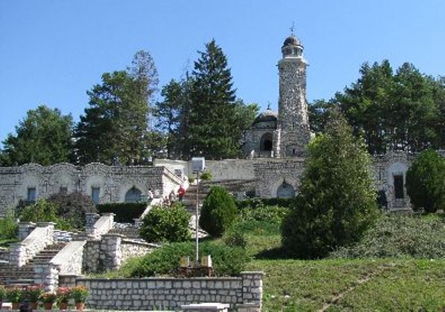 Mausoleul Mateiaș