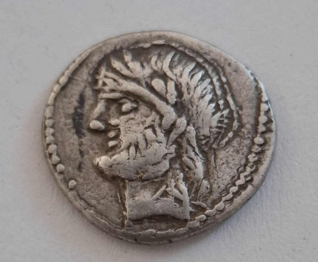 Denar roman, avers
